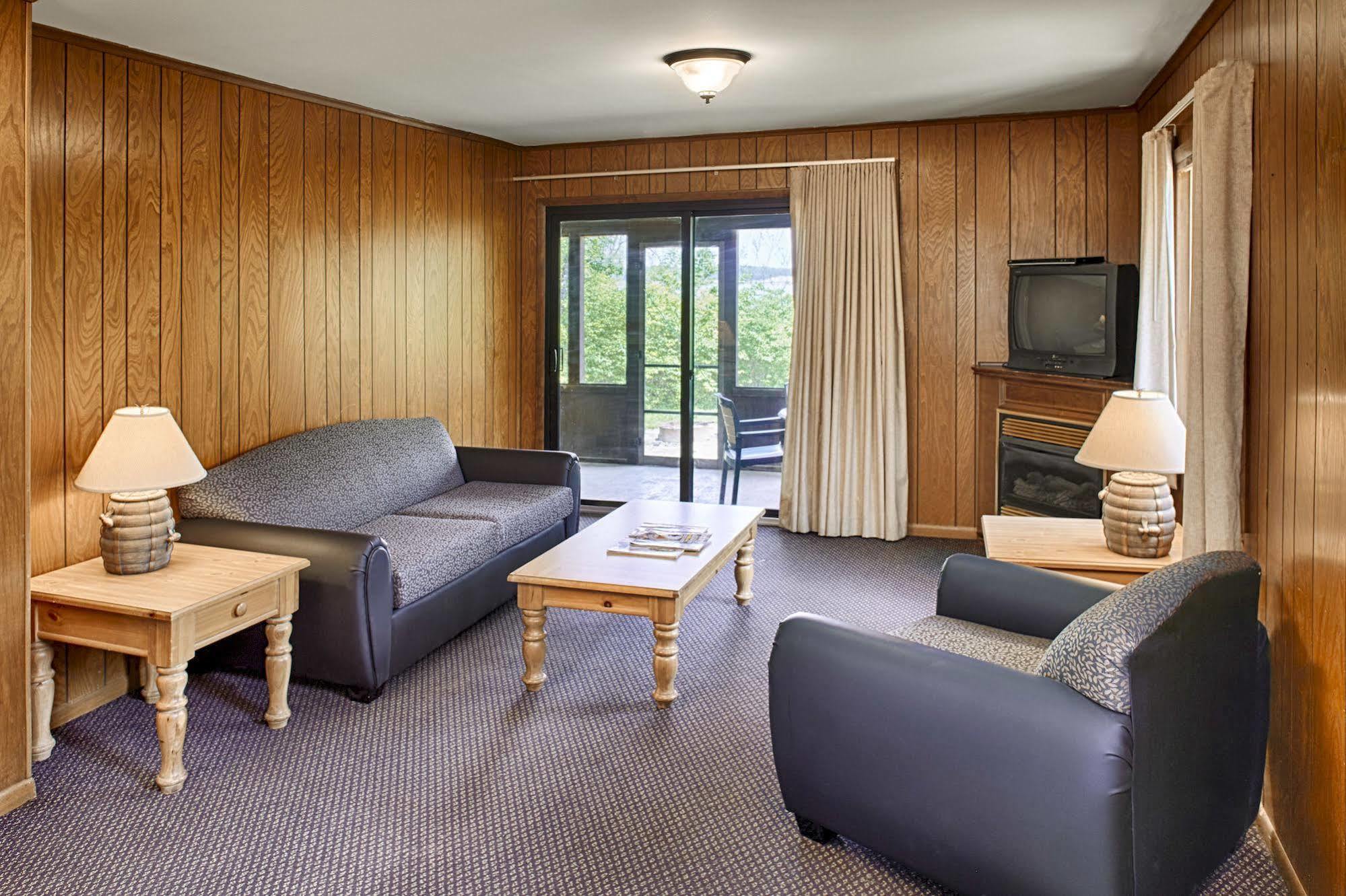 Deer Creek State Park Lodge And Conference Center Crownover Mill Extérieur photo